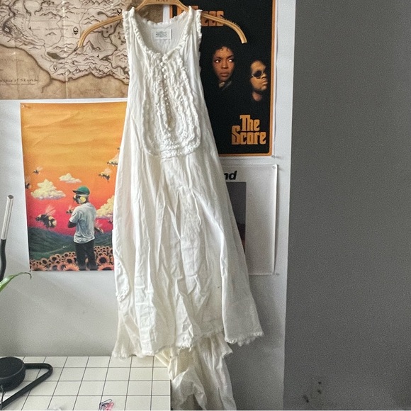 Magnolia two layered maxi dress - Picture 2 of 3